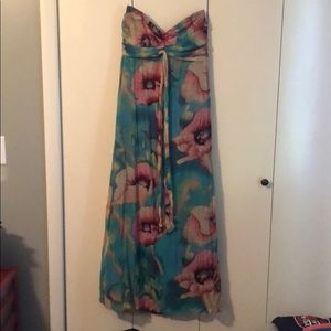 Hawaiian Print Strapless Dress